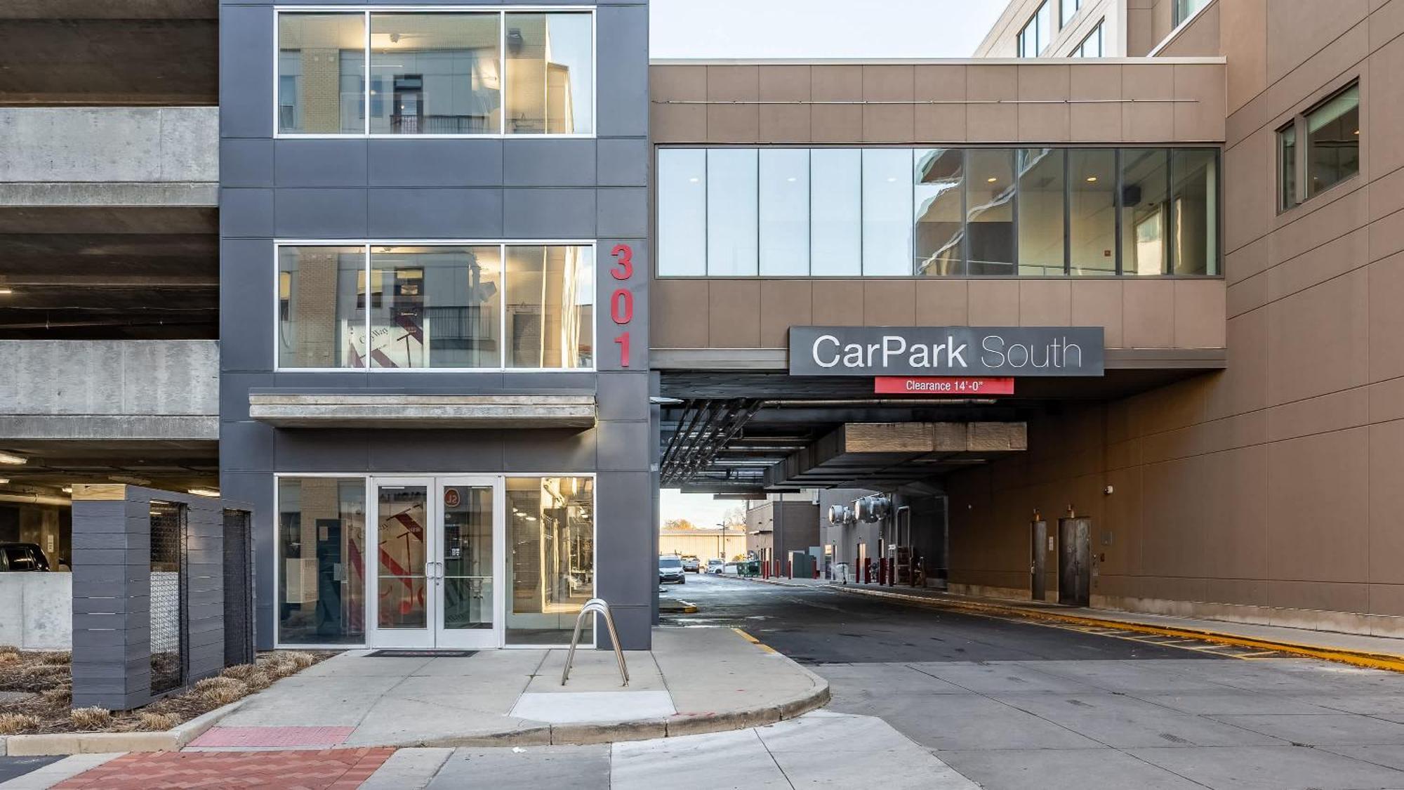 Free Parking Gym & Pool Downtown At Cityway إنديانابوليس المظهر الخارجي الصورة