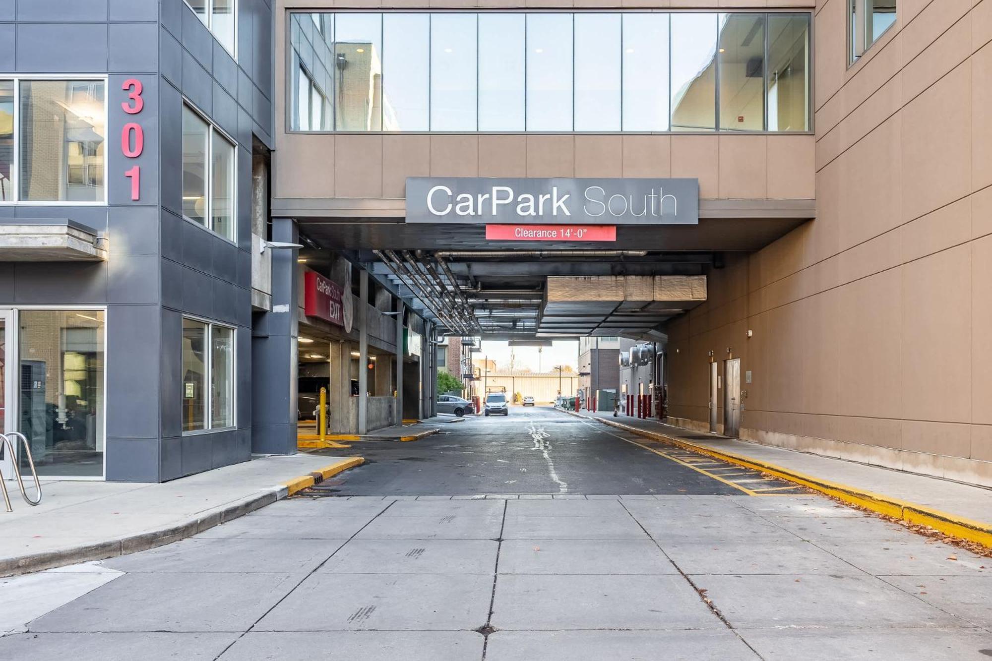 Free Parking Gym & Pool Downtown At Cityway إنديانابوليس المظهر الخارجي الصورة